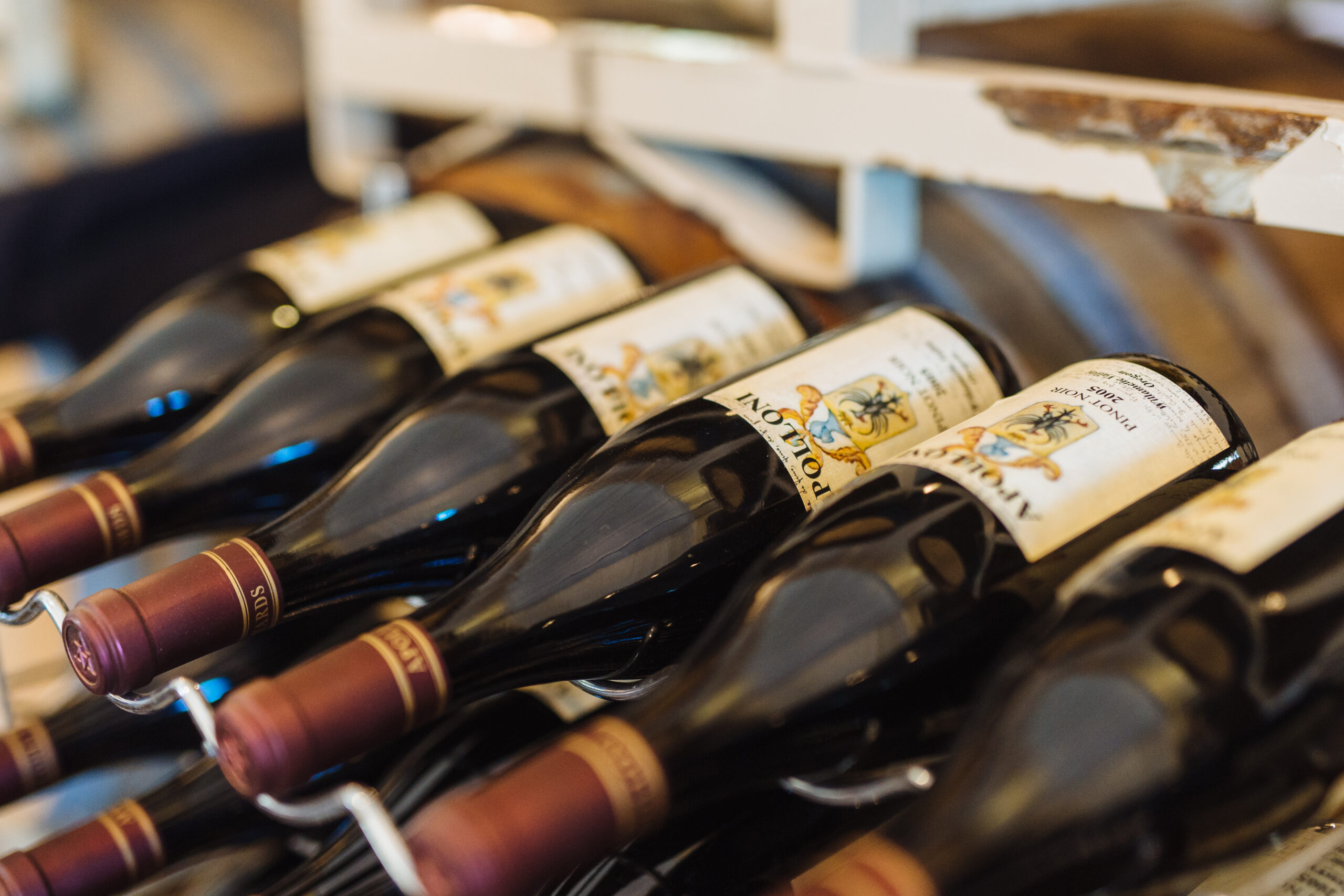 Apolloni Vineyards wine bottles